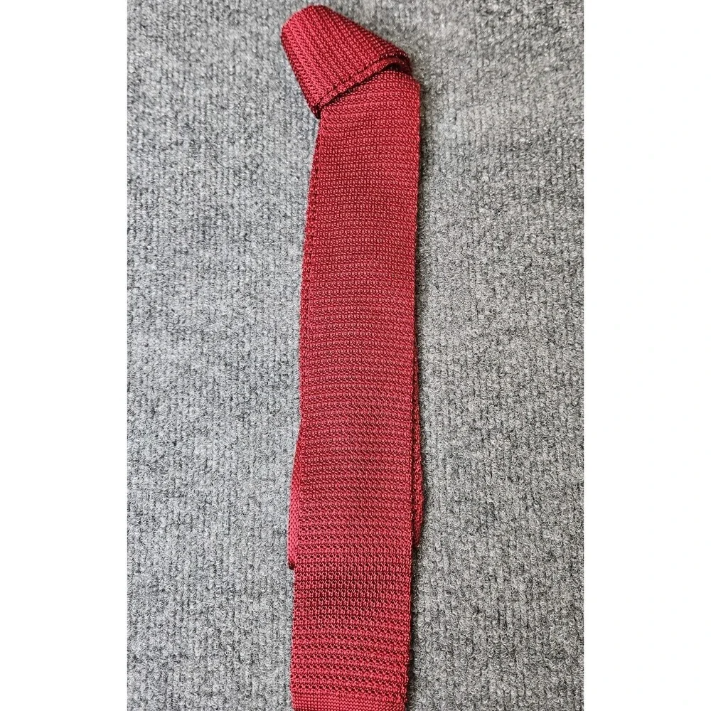 Vintage Mens‎ Silk Knit Tie Saks Fifth Avenue Red Square Edge